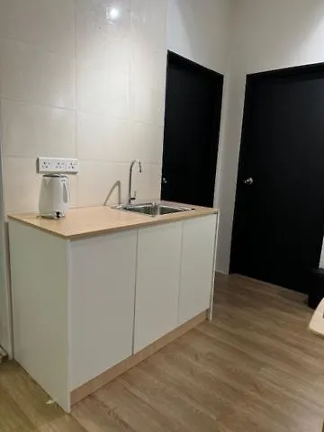 Rumakita #1 - Vista Alam, Sleeps 6 Near Avisena Hospital シャー・アラム アパート